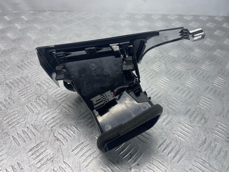 Дефлектор повітропроводу 4G1820901B6PS Audi A6