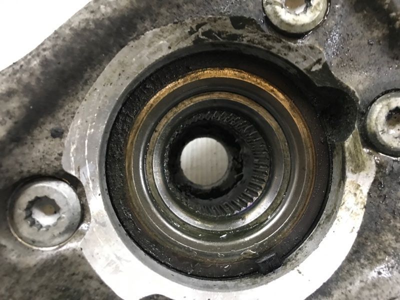 Поворотний кулак / цапфа 4G0407242C Audi S4