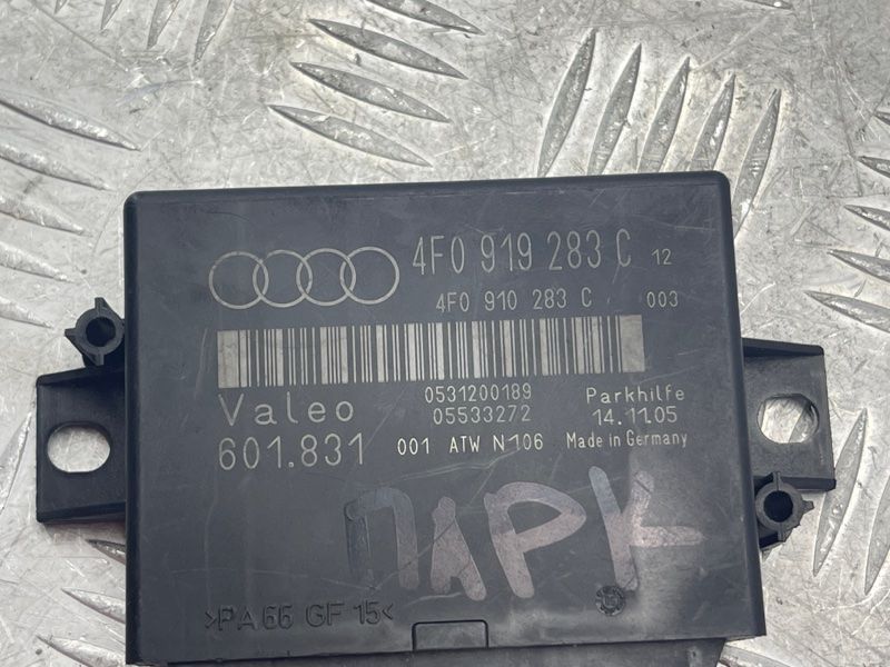 Блок керування парктроніками 4F0919283C Audi A6