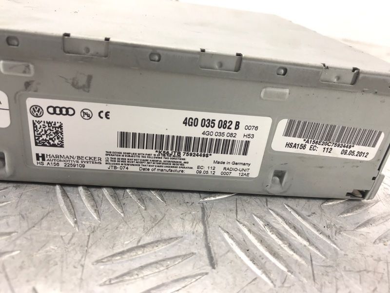 Блок радио 4G0035082B Volkswagen Touareg
