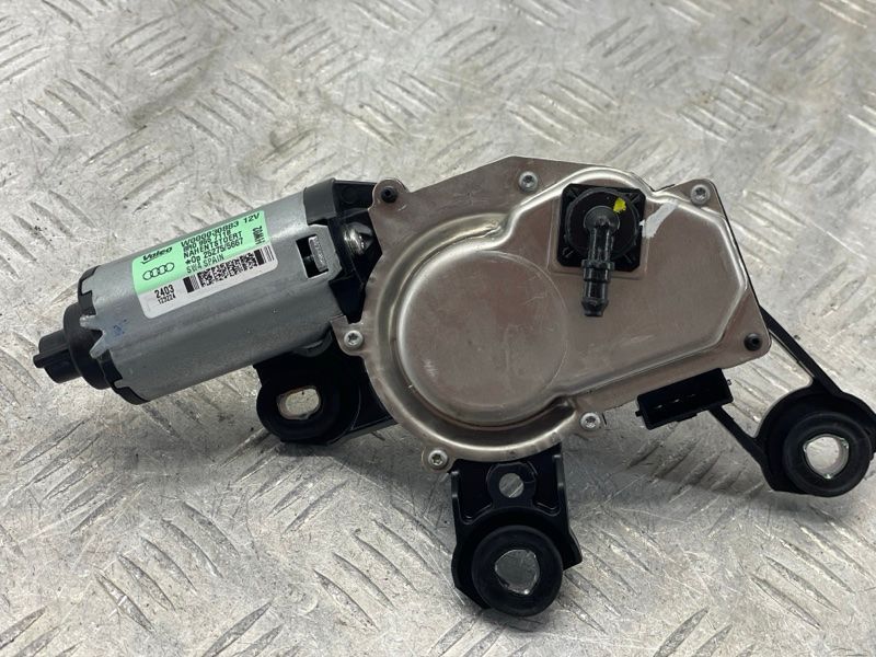 Мотор склоочисника задній 8R0955711B Audi Q5 Audi A3, Audi A4, Audi A4 Allroad, Audi A6, Audi Q5, Audi Q7, Audi S4, Audi S6, Audi SQ5