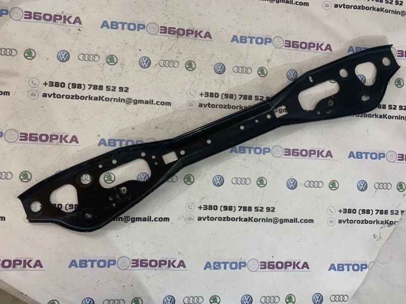 Кронштейн, крепление рамка, держатель E1GBR10684A Ford Edge