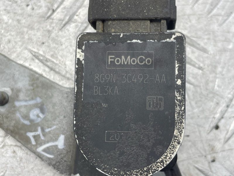 Датчик положения кузова / Дорожного просвета 8G9N3C492AA Ford Edge