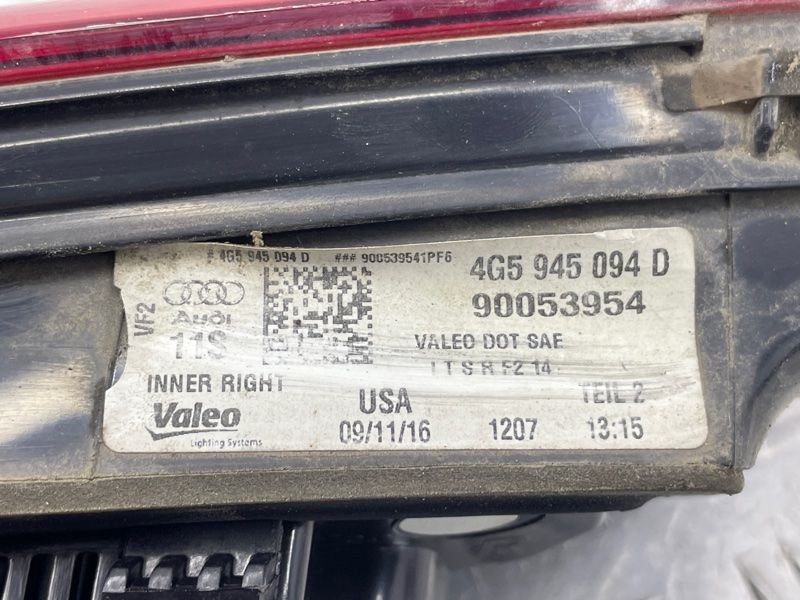 Стоп / Фонарь внутренний 4G5945094D Audi A6