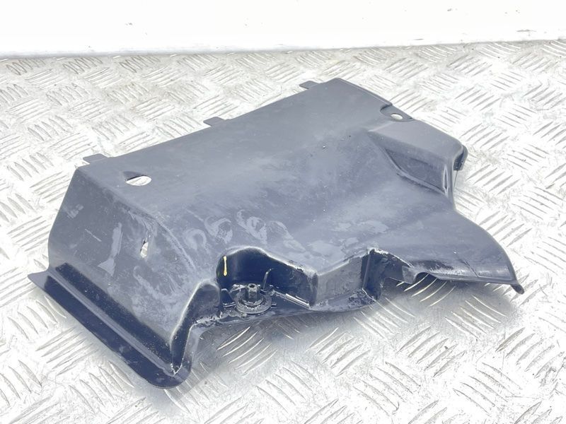 Захист 8R0825201C Audi Q5