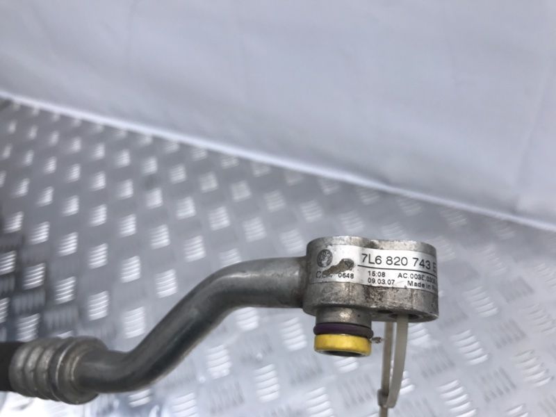 Трубка кондиціонера 7L6820743H Audi Q7