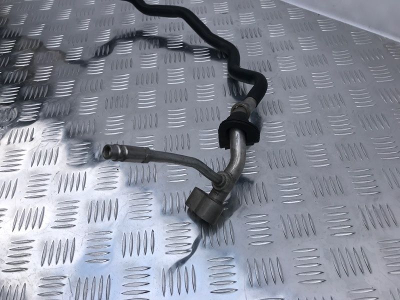 Трубка кондиціонера 7L6820743H Audi Q7