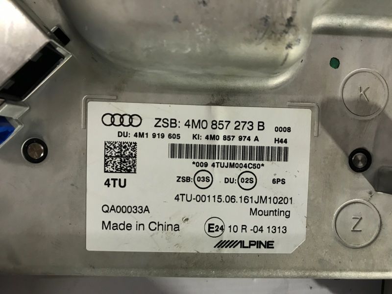 Информационный дисплей 4M0857273B6PS Audi Q7