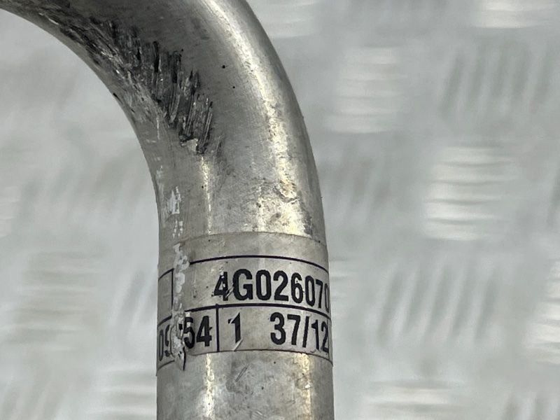Шланг кондиционера 4G0260707N Audi A7
