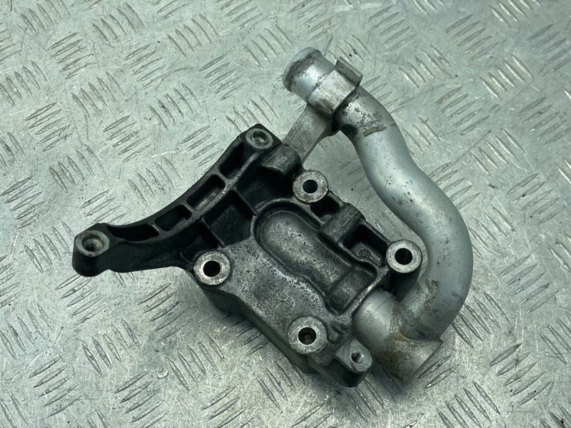 Кронштейн компресора кондиціонера 059145169BL Audi Q5