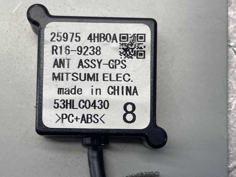 Aнтена GPS 259754HB0A Infiniti Q50