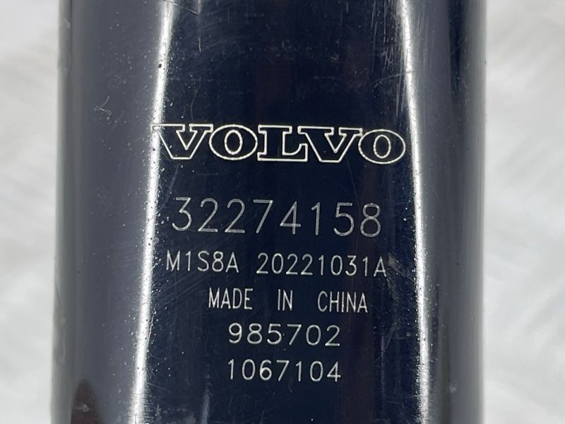 Насос омивача 32274158 Polestar 2