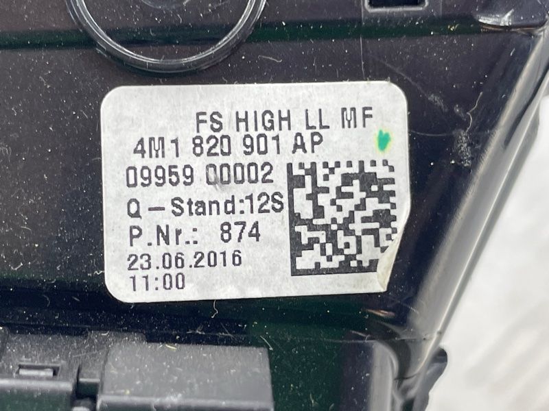 Дефлектор повітропроводу 4M1820901AP6PS Audi Q7