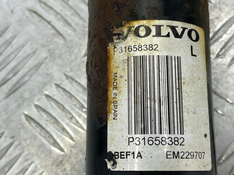 Стойка амортизатора 31658382 Volvo XC90