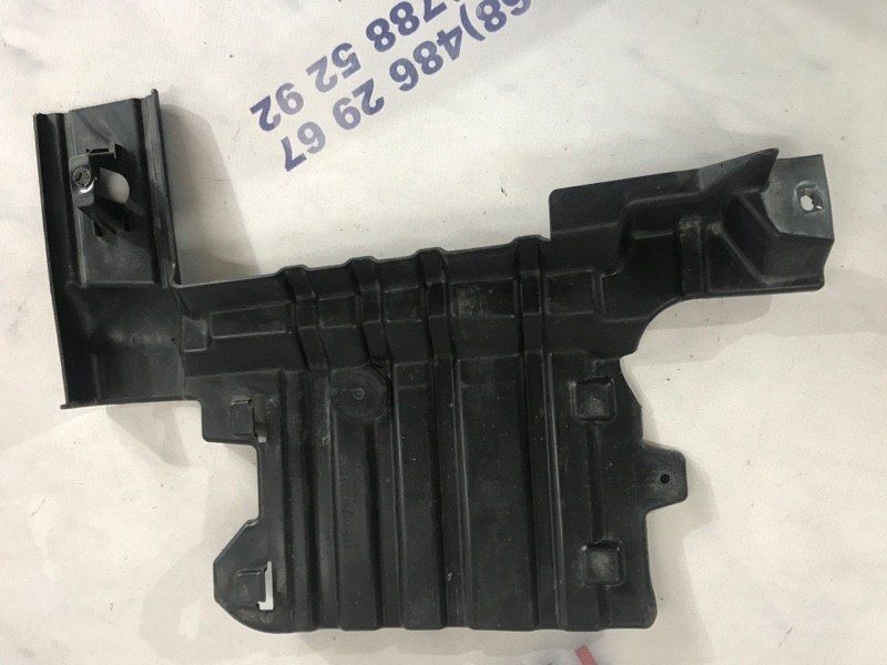 Кронштейн для канистры паров топлива AG139E857BB Ford Flex