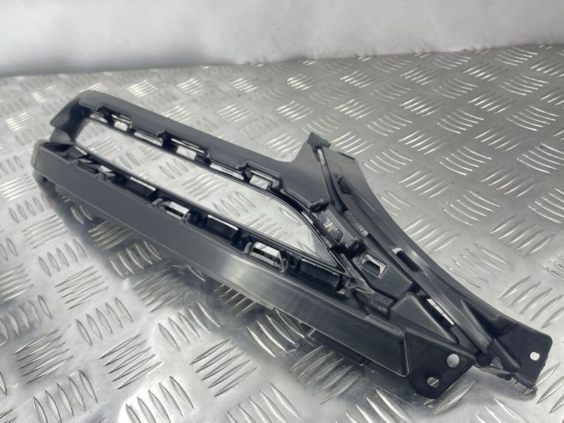 Воздуховод бампера 4M0807157C Audi Q7