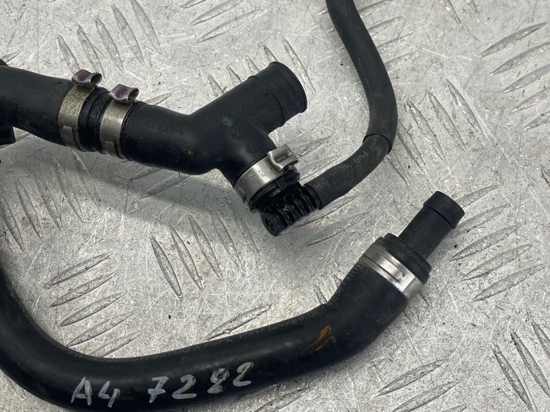 Патрубок 8K0611931BQ Audi A4