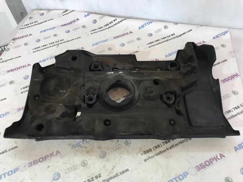 Накладка двигателя 30757827 Volvo XC60