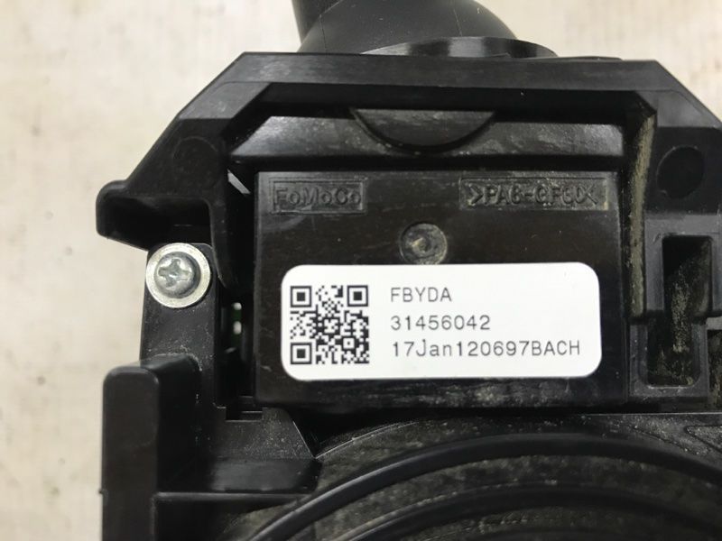Блок подрулевых переключателей 31481765 Volvo XC60