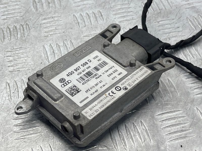 Датчик слепой зоны / Блок управления ассистента смены полосы движения 4G0907568D Audi A6