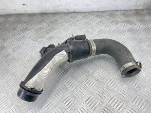 Патрубок інтеркулера LX6Z9P437E Ford Escape