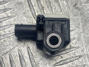 Датчик удара передний 4H0959651A Audi A7 Audi A6, Audi A7, Audi A8, Audi RS7, Audi S6, Audi S7, Audi S8