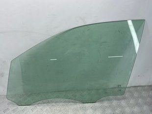 Скло дверей Volkswagen Touareg