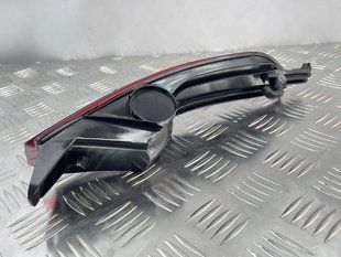 Фонарь противотуманный 7P6945702F Volkswagen Touareg