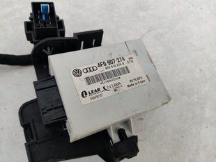 Блок керування системи контролю тиску в шинах 4F0907274 Audi Q7