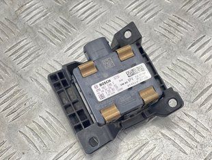Кронштейн датчика сліпих зон 8W0907175 Audi A4