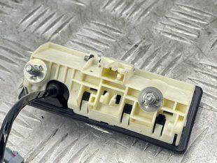 Кнопка замка кришки багажника з камерою 3C9827566A Volkswagen Touareg