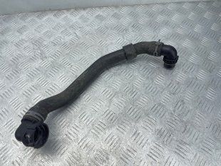 Патрубок 5N0122101BE Volkswagen Tiguan