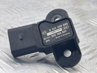 Датчик абсолютного давления (MAP) 03C906051 Audi A7 Audi A4, Audi A5, Audi A6, Audi A7, Audi A8, Audi Q5, Audi Q7, Audi RS5, Audi S4, Audi S5, Audi SQ5, Volkswagen Beetle, Volkswagen Golf, Volkswagen Jetta, Volkswagen Passat, Volkswagen Rabbit, Volkswagen Touareg
