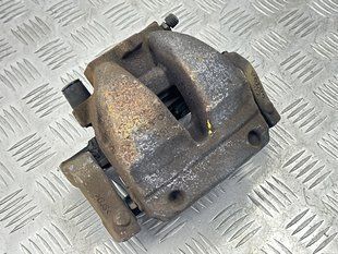 Суппорт тормозной 31381551 Volvo XC60