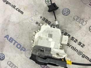 Замок передніх дверей 8J1837016F Audi A6