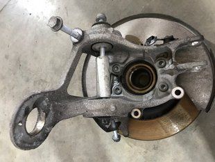 Поворотний кулак / цапфа з підшипником 8K0505431AR Audi A6