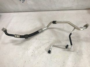 Трубка кондиционера 4M1820740K Audi Q7