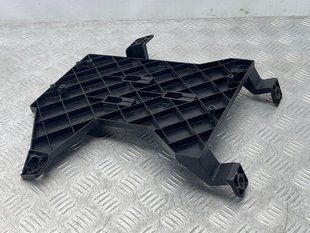 Кріплення блоку керування 4G0907348C Audi A6