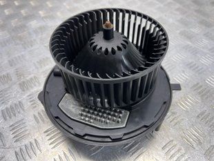 Вентилятор печки 5QD819021D Volkswagen Tiguan