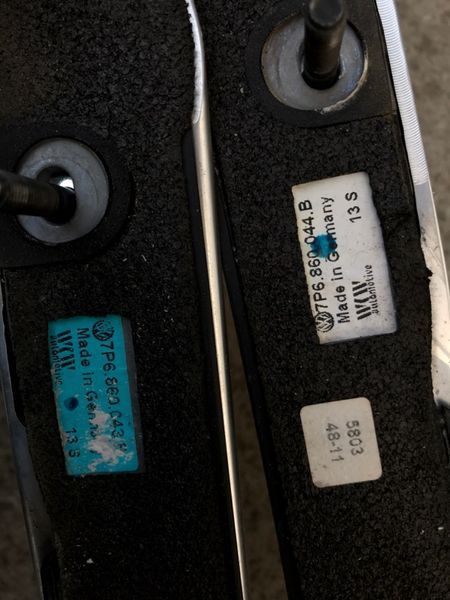 Рейлінг на дах 7P6860043B Volkswagen Touareg