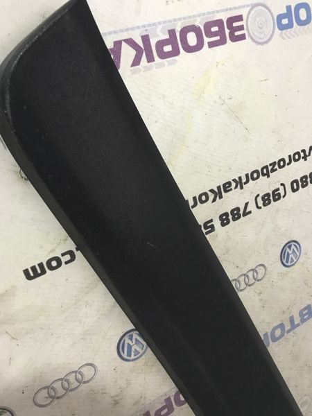 Накладка двери 31294845 Volvo XC60