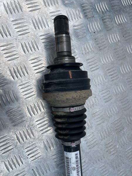 Піввісь Volkswagen Touareg