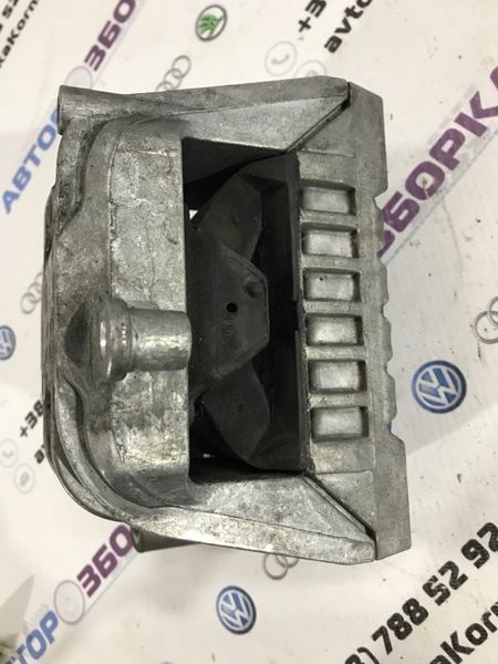 Опора / подушка двигуна 3618372 Volkswagen CC