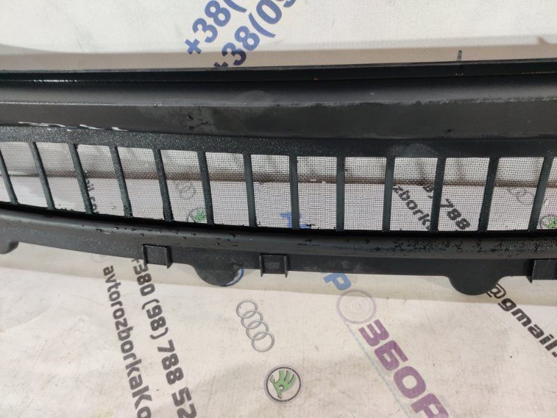 Жабо верхее FT4BR02216BD Ford Edge