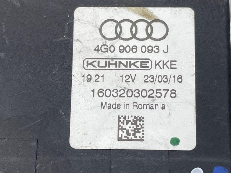 Блок управления топливным насосом 4G0906093J Audi A6