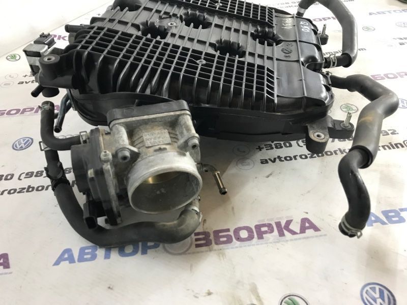 Колектор впускний 14010EY02A Infiniti Q50