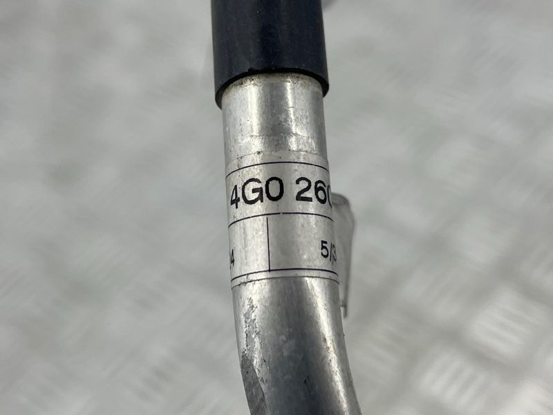 Трубка кондиціонера 4G0260710J Audi A6