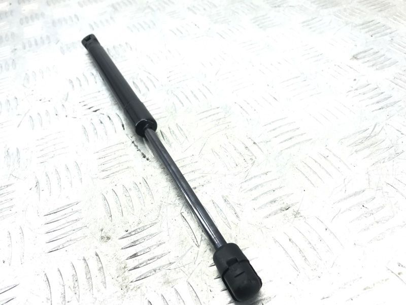 Газовий упор капота 4G8823359A Audi A7