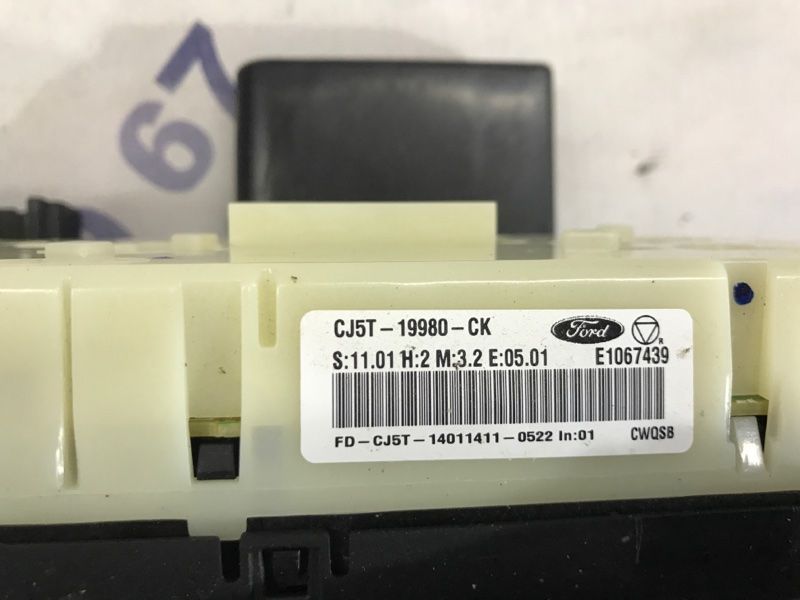 Панель кондиционера, блок CJ5T19980CK Ford Escape