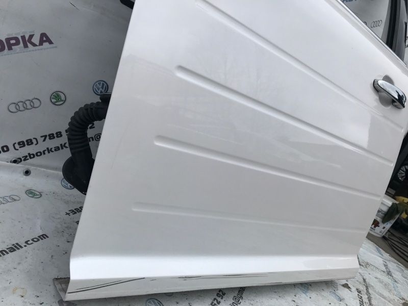Двері AA8Z7420125B Ford Flex